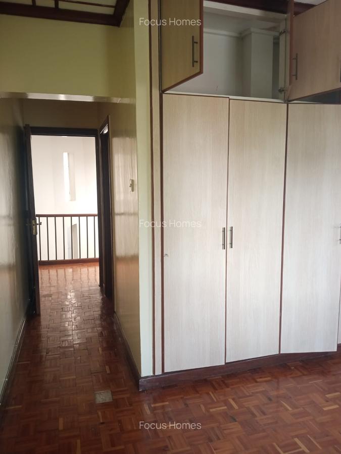 4 Bed Townhouse with En Suite in Lavington - 3