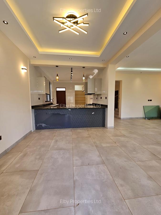 4 Bed Townhouse with En Suite in Kiambu Road - 5
