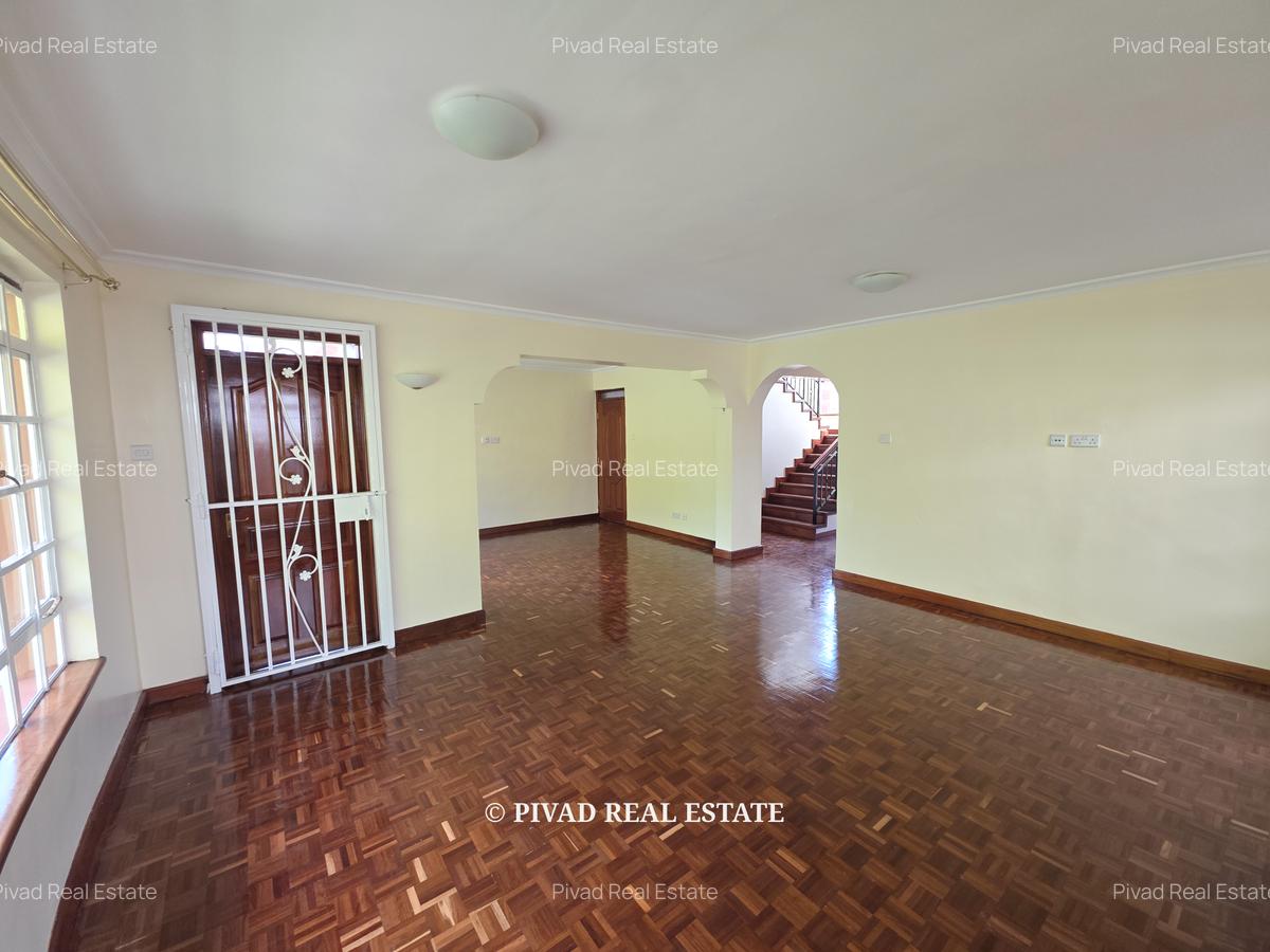 4 Bed Townhouse with Garden in Runda - 10