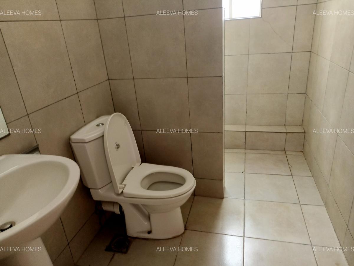 3 Bed Apartment with En Suite in Lavington - 16