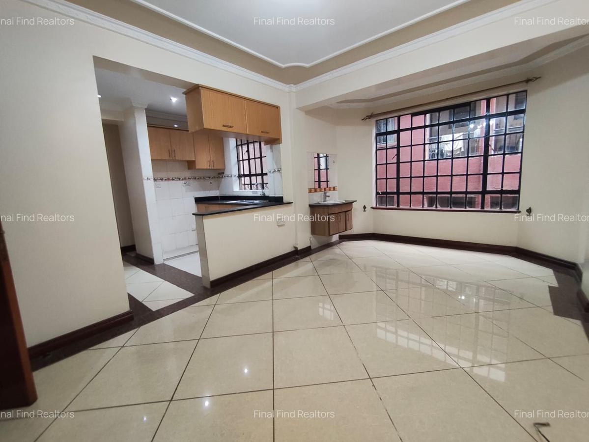 1 Bed Apartment with En Suite in Westlands Area - 3