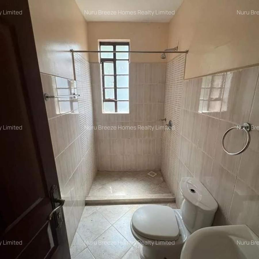 2 Bed Apartment with En Suite in Brookside - 14