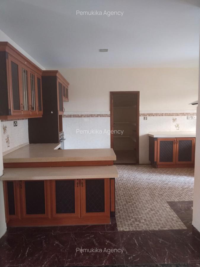 4 Bed House with En Suite in Muthaiga - 13