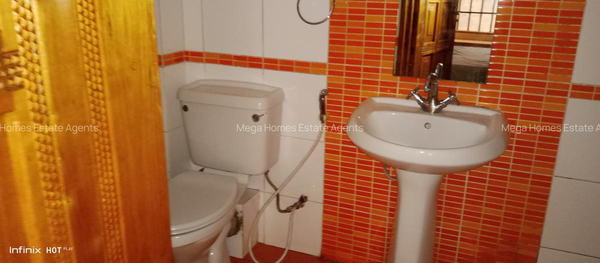Serviced 3 Bed Apartment with En Suite at Brookside Drive - 8