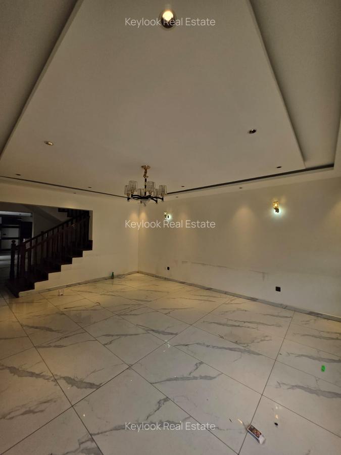 5 Bed Townhouse with En Suite at Gitanga Road - 7