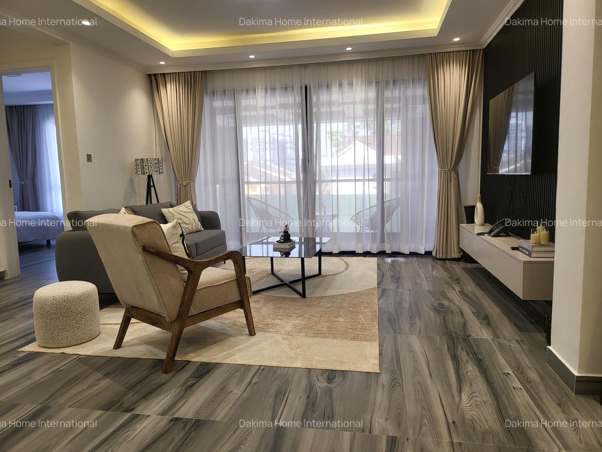 Serviced 1 Bed Apartment with En Suite in Brookside - 3