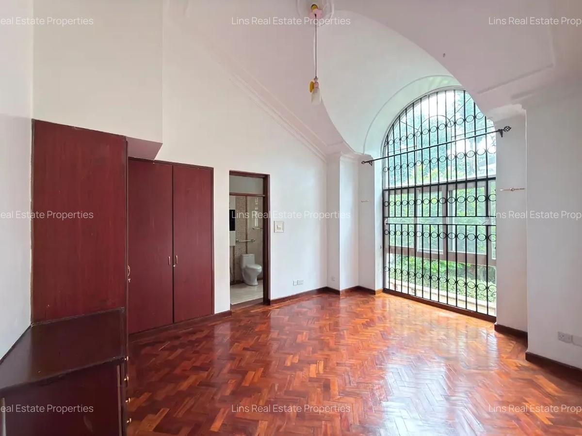 4 Bed House with En Suite in Thigiri - 13