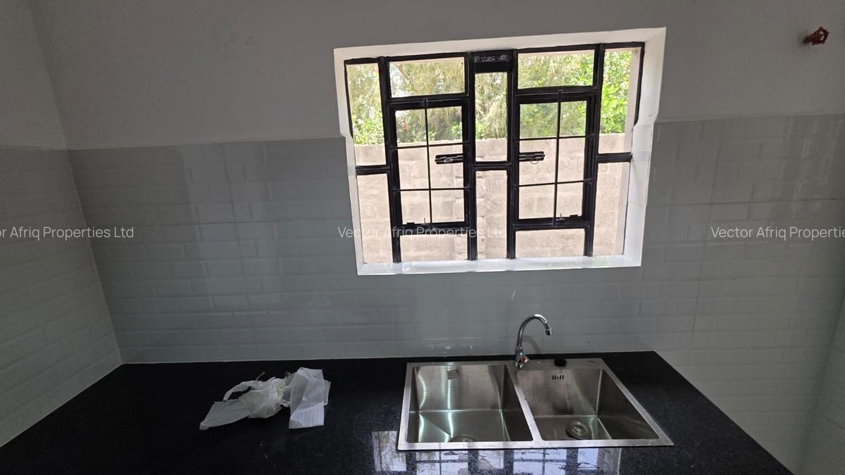 3 Bed House with En Suite in Kitengela - 6