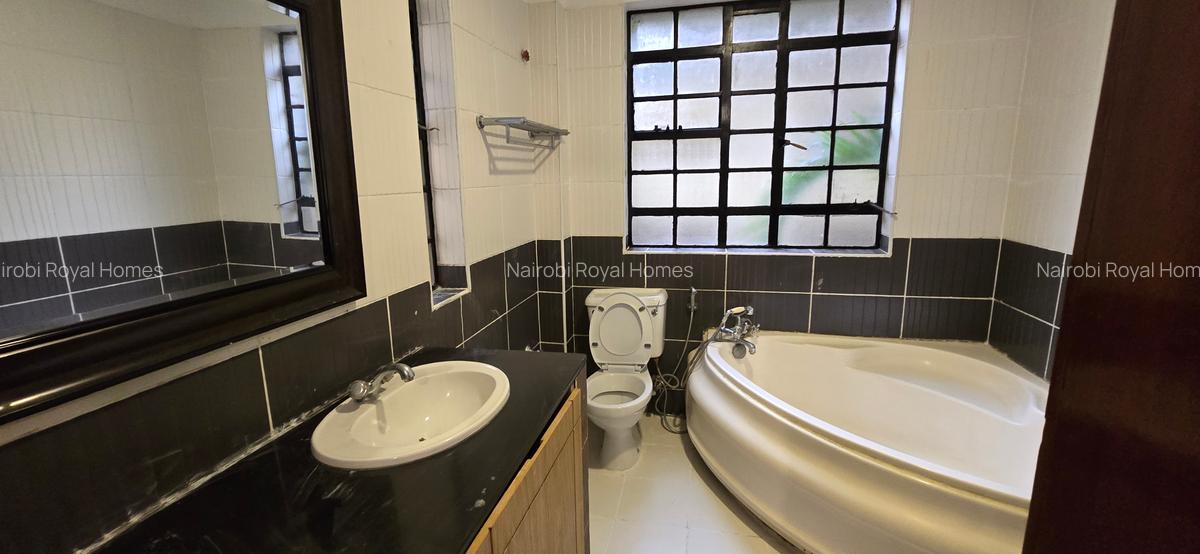 3 Bed Apartment with En Suite at Lavington Mbaazi Road - 11