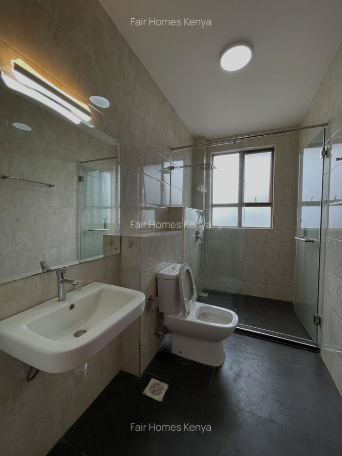 3 Bed Apartment with En Suite at Othaya Road - 20