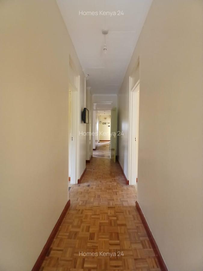 4 Bed House in Runda - 17