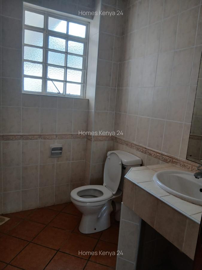 4 Bed House in Runda - 11
