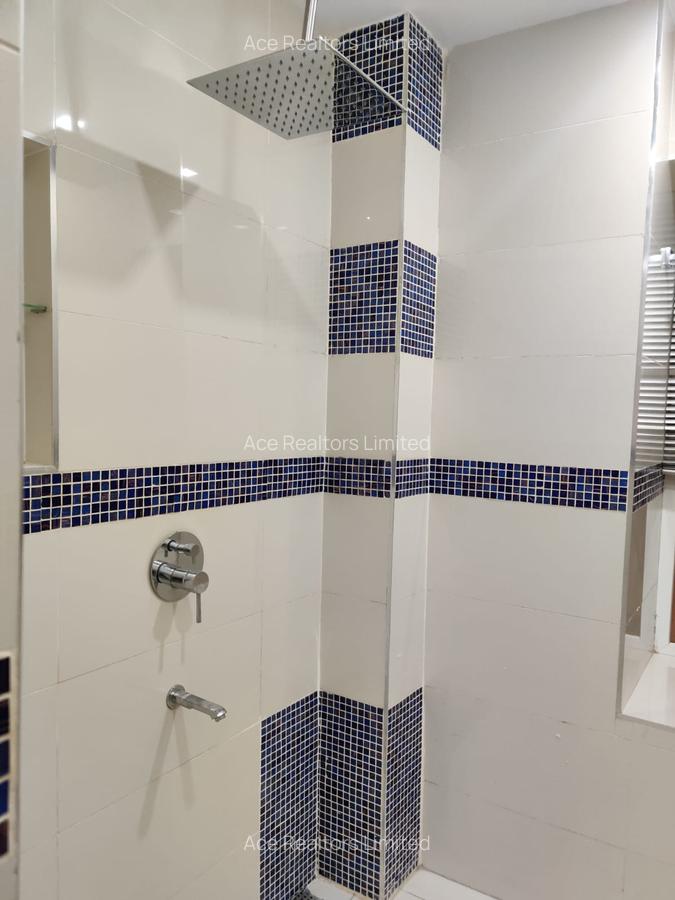 2 Bed Apartment with En Suite at Peponi Road - 10
