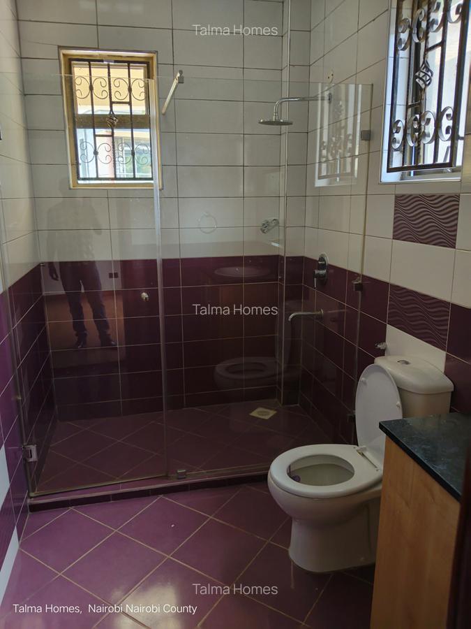 4 Bed Townhouse with En Suite at Westlands - 6