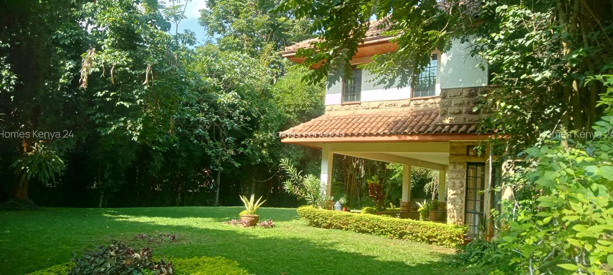 5 Bed House at Rosslyn Lone Tree - 3