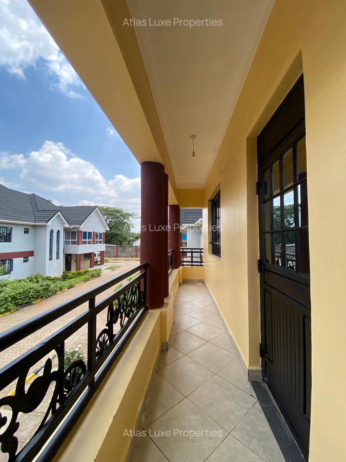 5 Bed Townhouse with En Suite in Garden Estate - 7