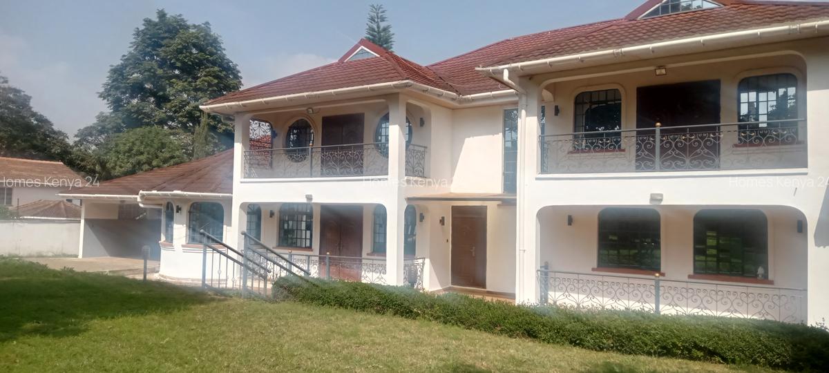 5 Bed House in Runda - 1