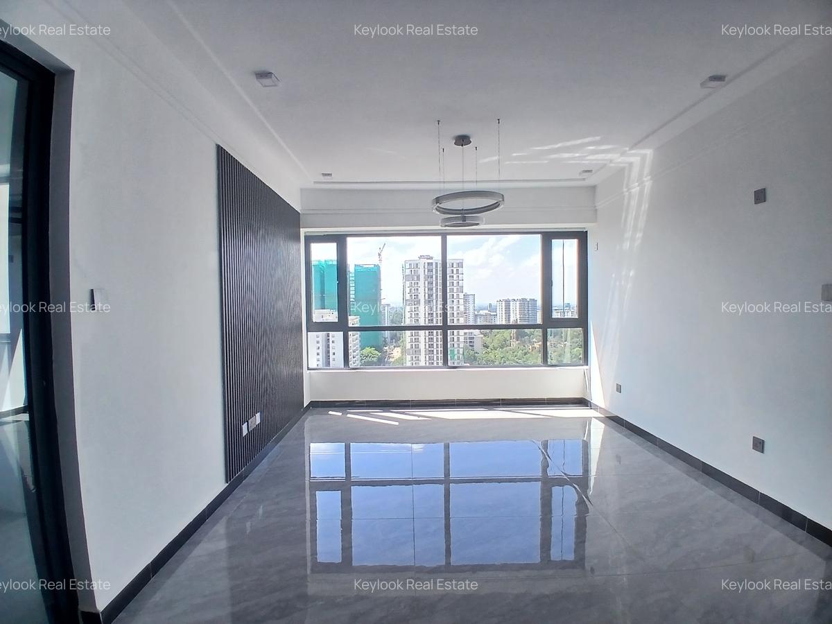 2 Bed Apartment with En Suite at Lavington - 2