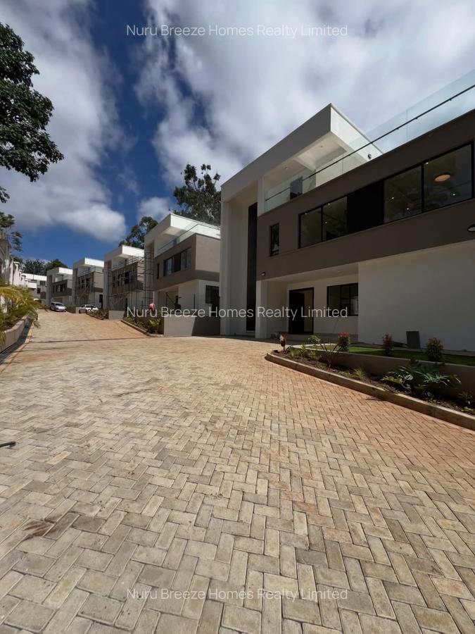 6 Bed Villa with En Suite in Kitisuru - 1
