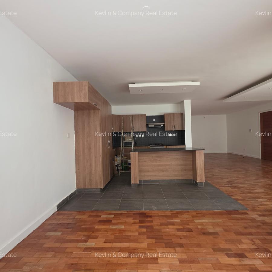 2 Bed Apartment with En Suite at Dennis Pritt - 6