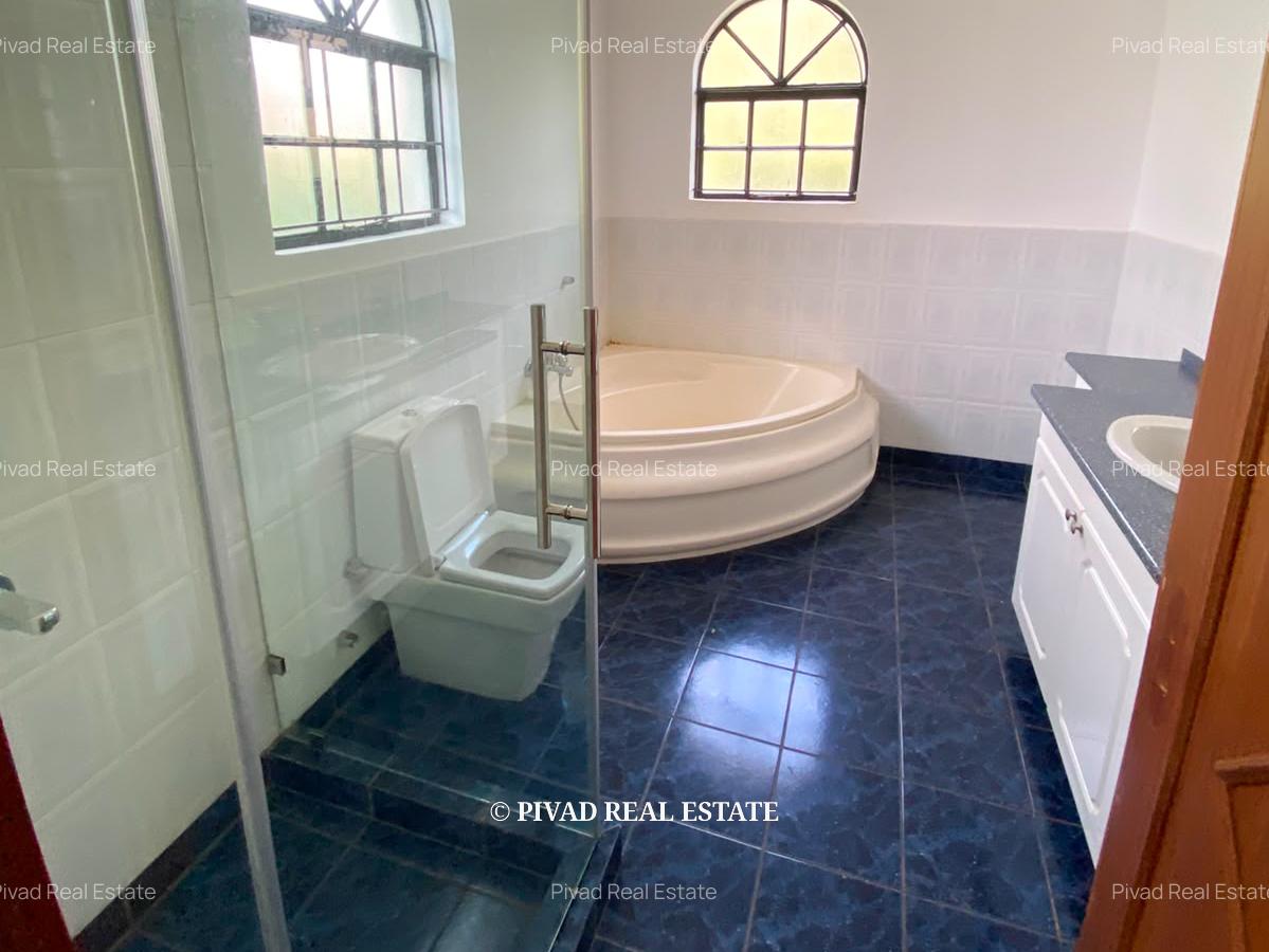 4 Bed House with Garden in Nyari - 7