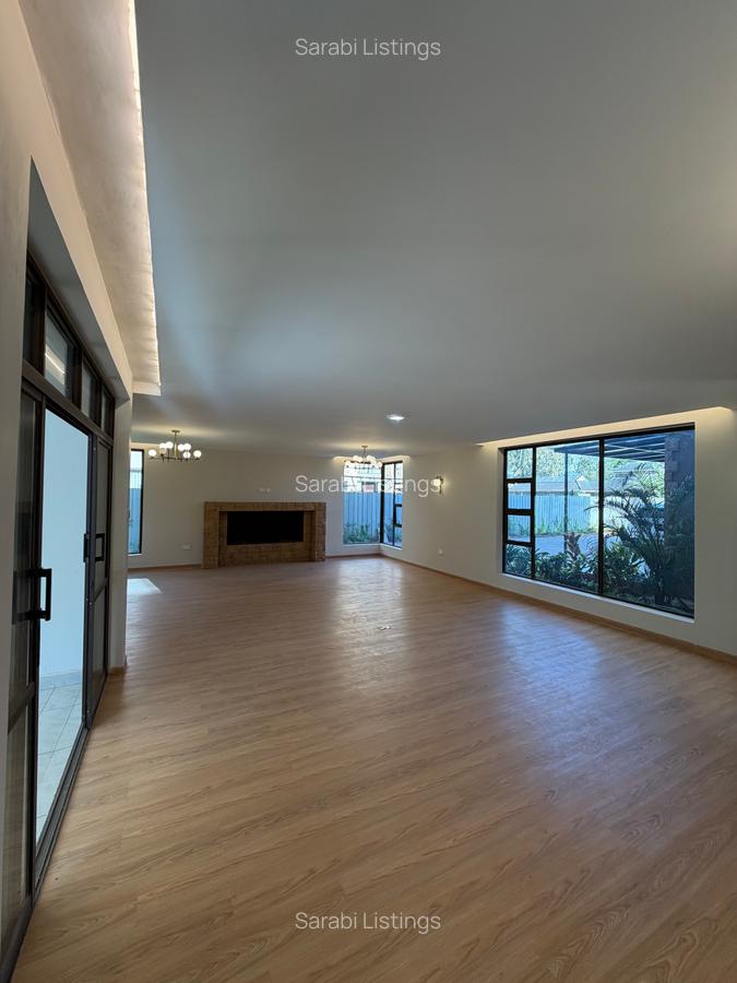 6 Bed Townhouse with En Suite in Karen - 1
