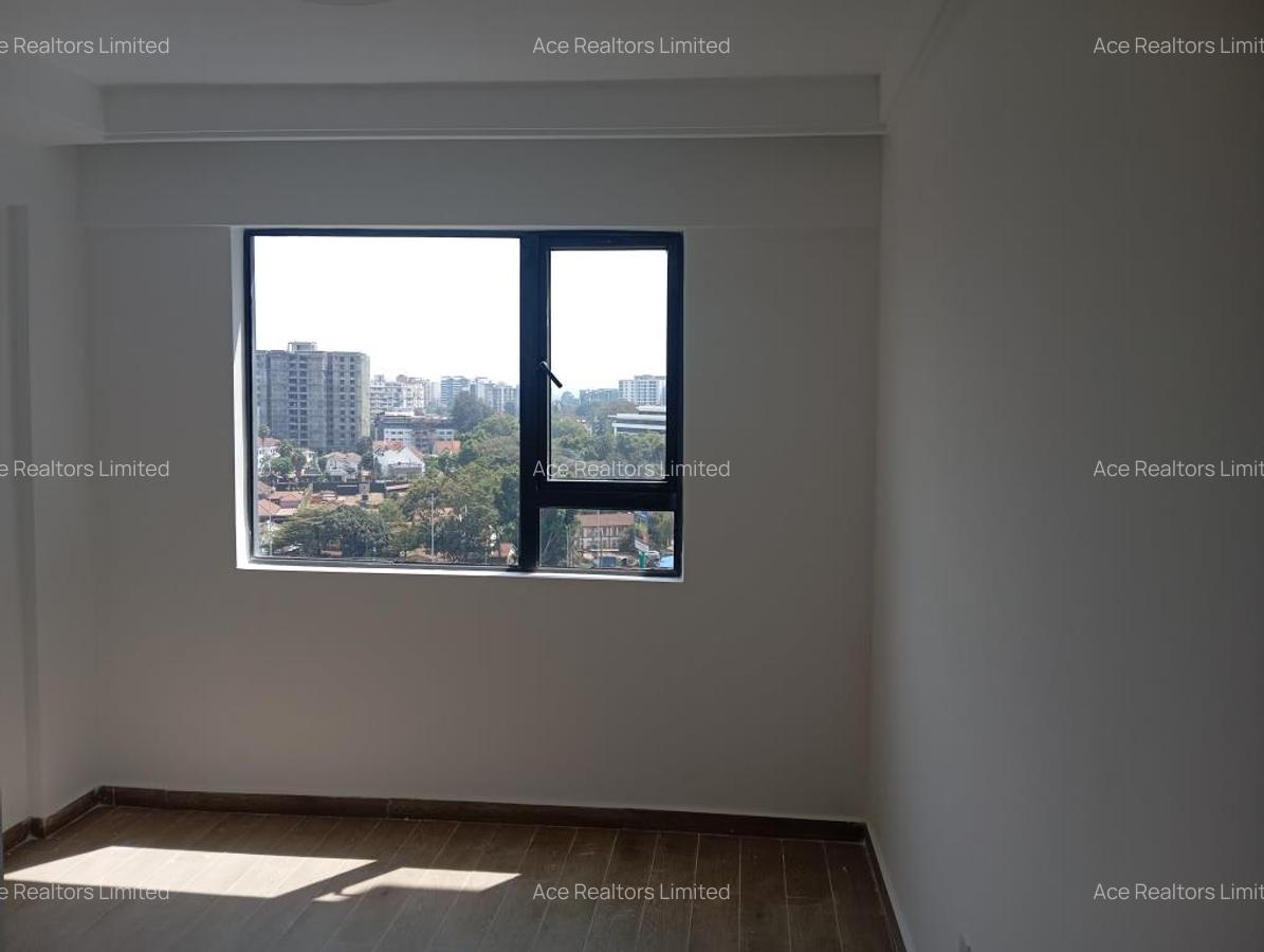 3 Bed Apartment with En Suite at Westlands - 6