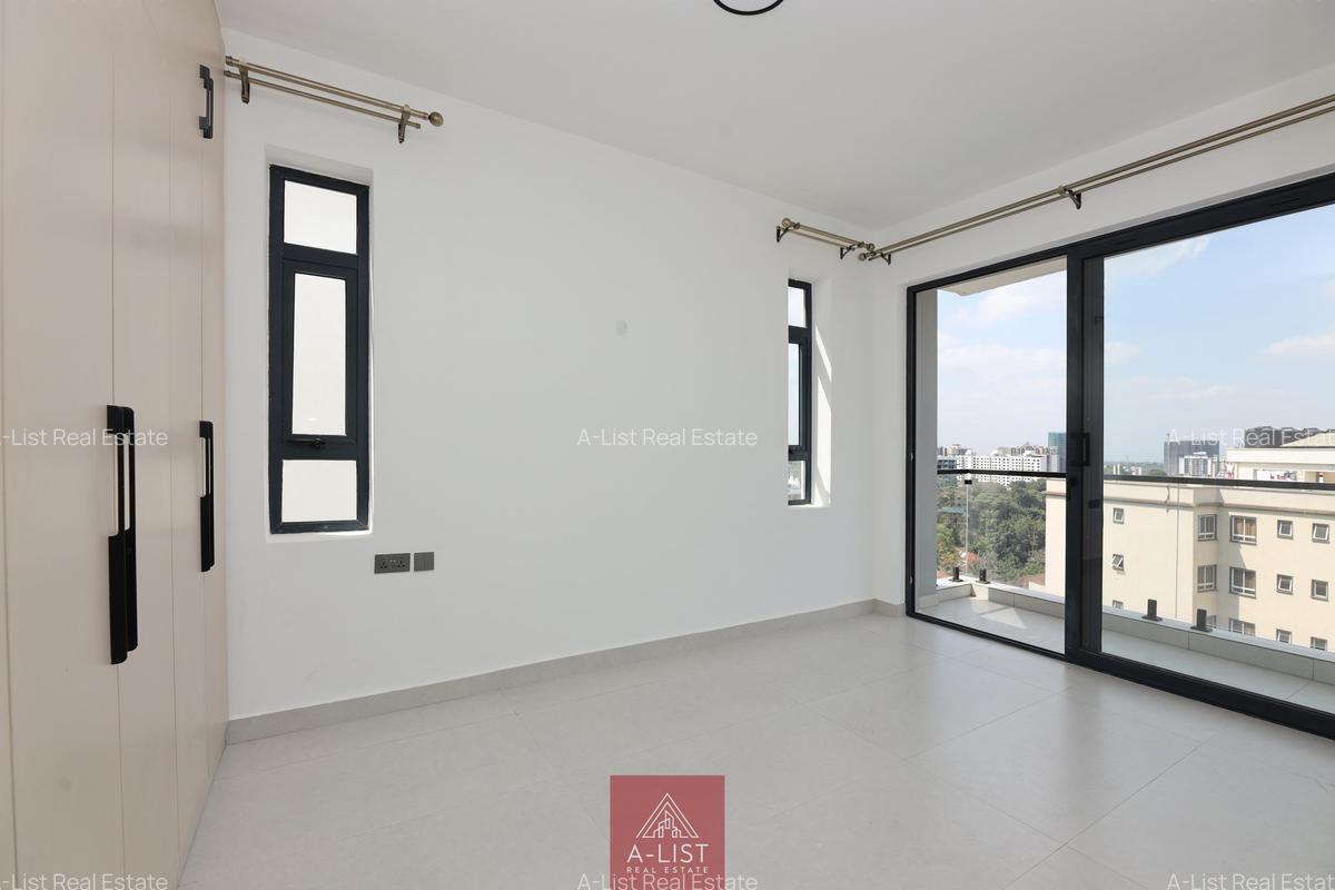 3 Bed Apartment with En Suite at Brookside Drive - 14
