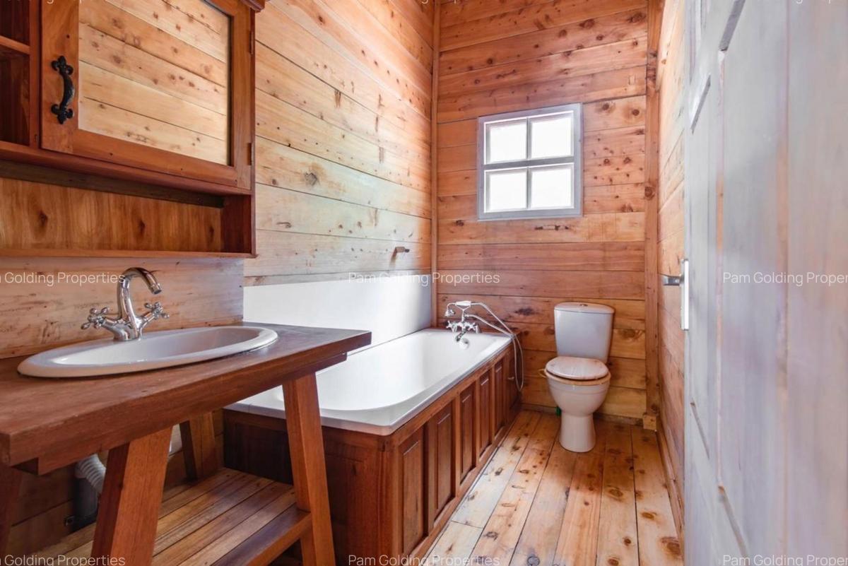 2 Bed House with En Suite in Karen - 7