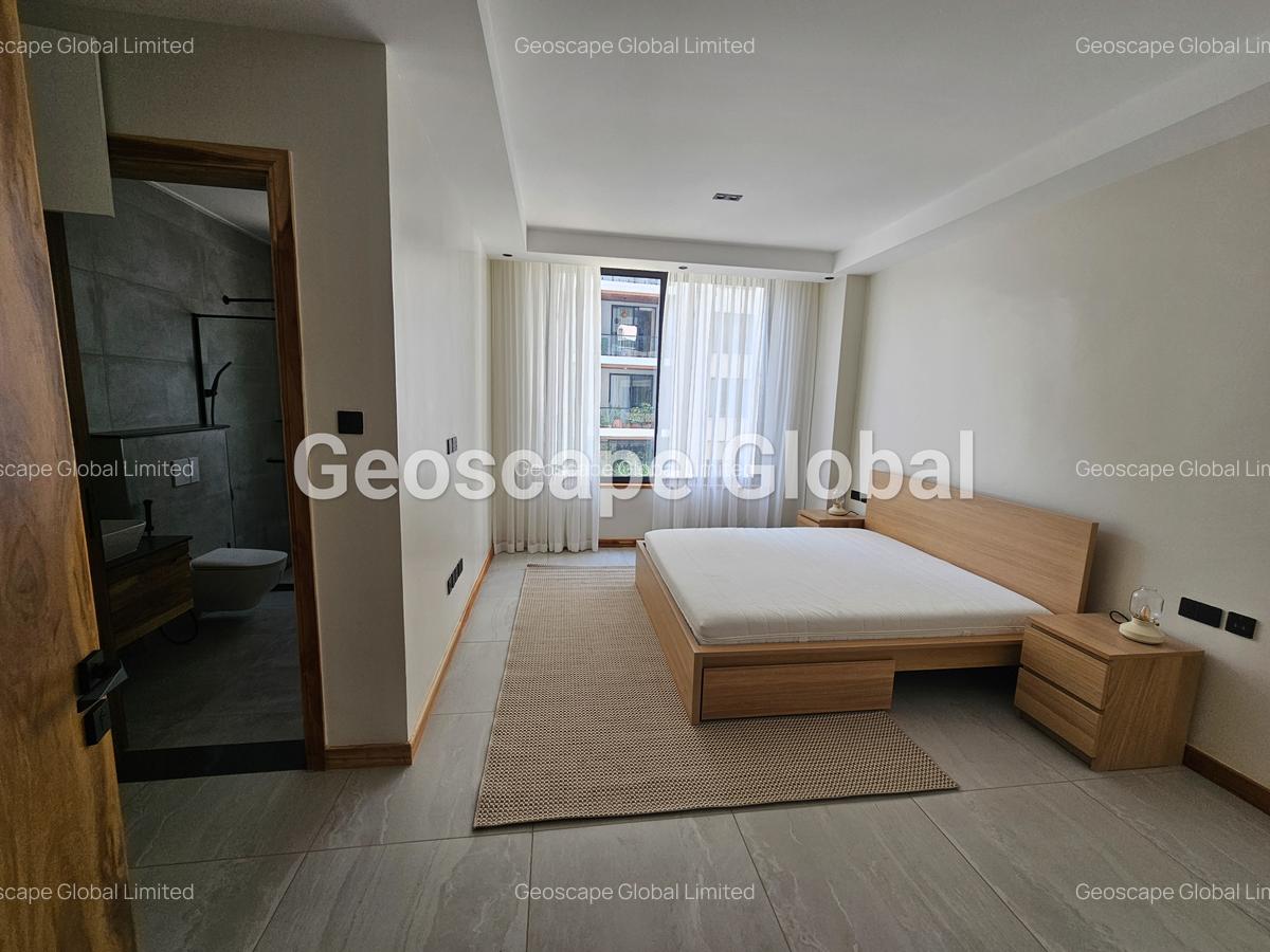 4 Bed Apartment with En Suite in Spring Valley - 9