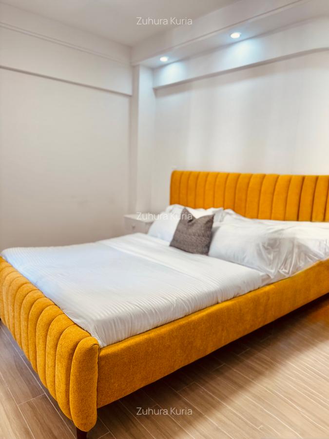 Serviced 2 Bed Apartment with En Suite at Riverside Drive - 12