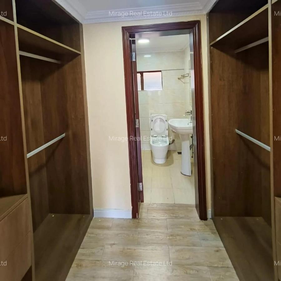2 Bed Apartment with Parking in Kilimani - 17
