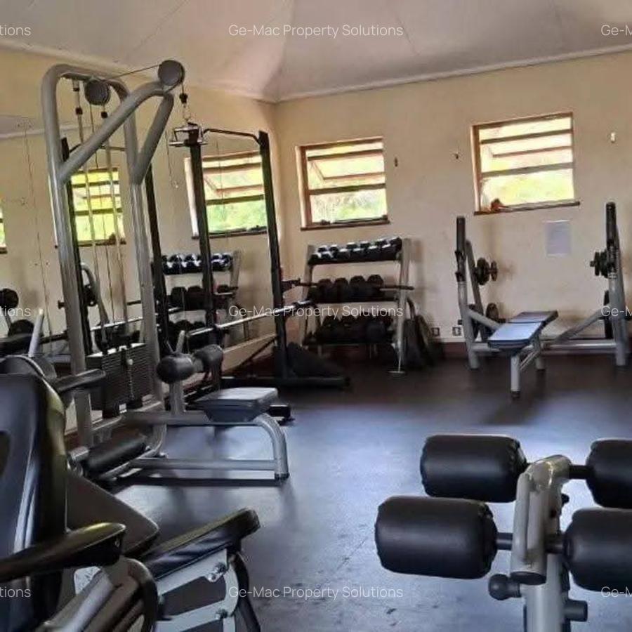 5 Bed House with En Suite at Mimosa - 4