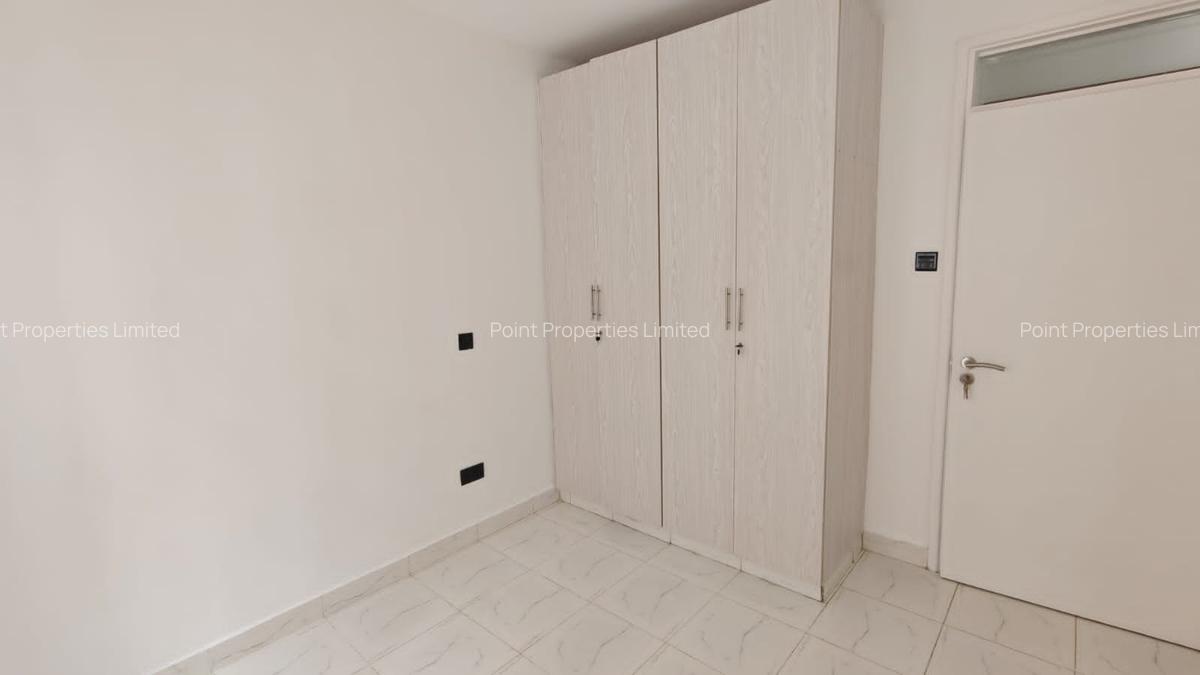 1 Bed Apartment with Swimming Pool in Thindigua - 8