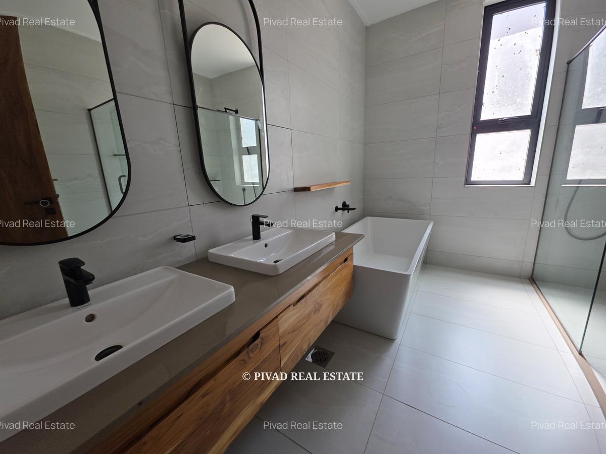 4 Bed Apartment with Swimming Pool in Loresho - 4