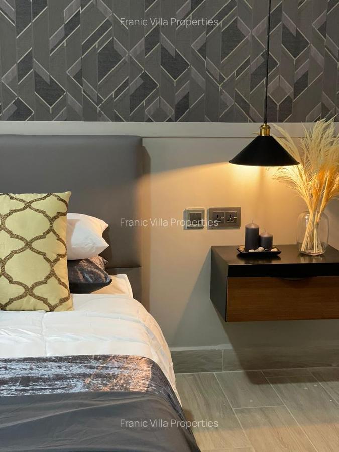 Serviced 1 Bed Apartment with En Suite at Riverside Drive - 13