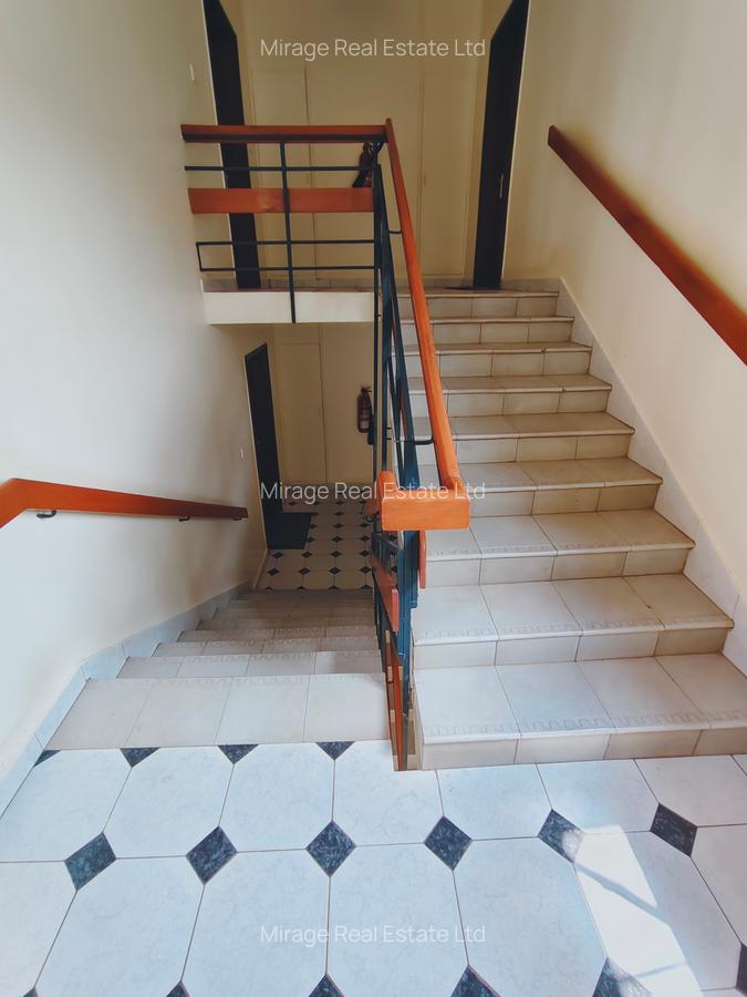 4 Bed Apartment with Swimming Pool in Kilimani - 7