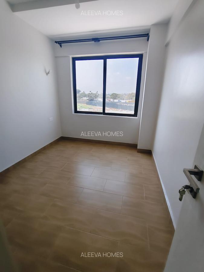 3 Bed Apartment with En Suite in Garden Estate - 19