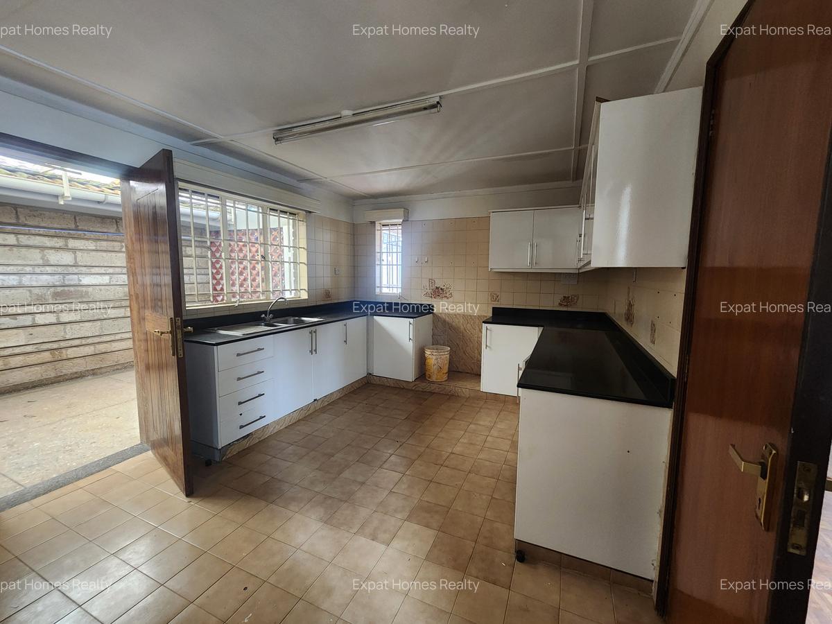 4 Bed House with Garden in Kileleshwa - 7