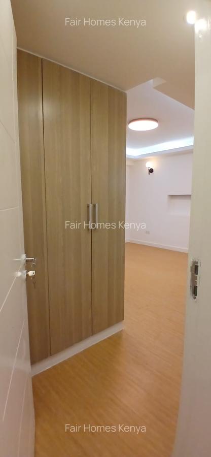4 Bed Apartment with En Suite at Hatheru Road - 5