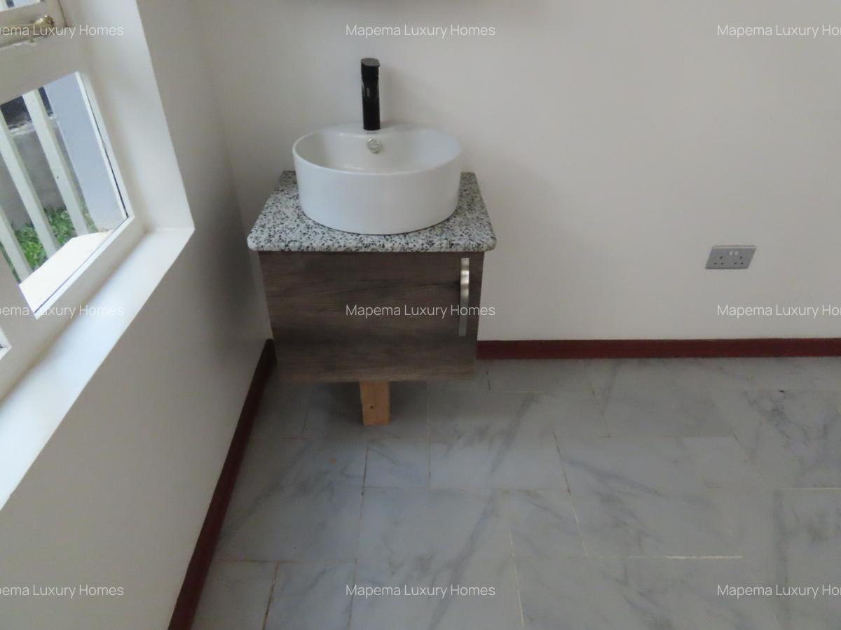 4 Bed House with En Suite at Silanga Road - 8