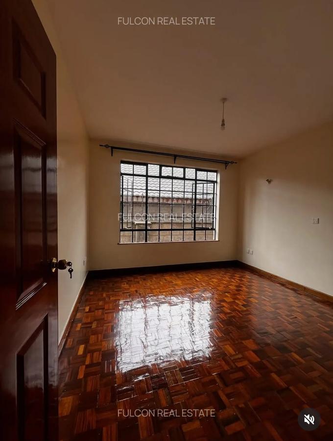 2 Bed Apartment with En Suite in Lavington - 2