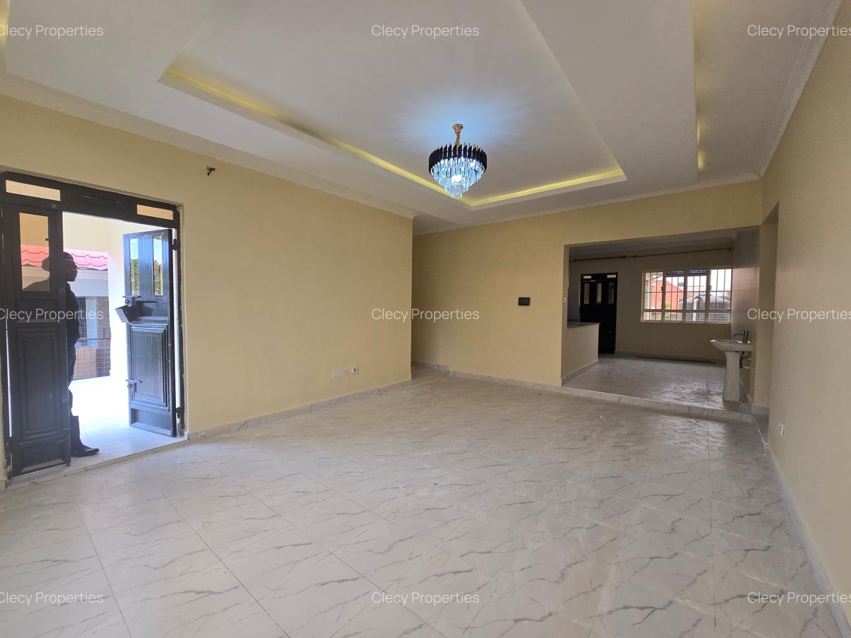 4 Bed House with En Suite at Kenyatta Road - 4
