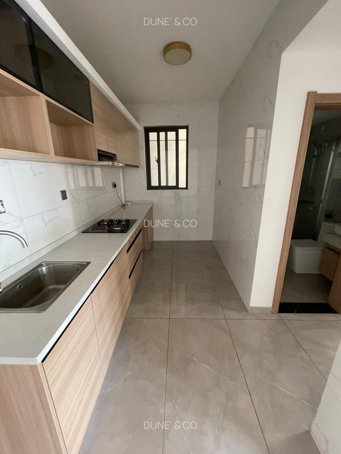 2 Bed Apartment with En Suite in Riverside - 9