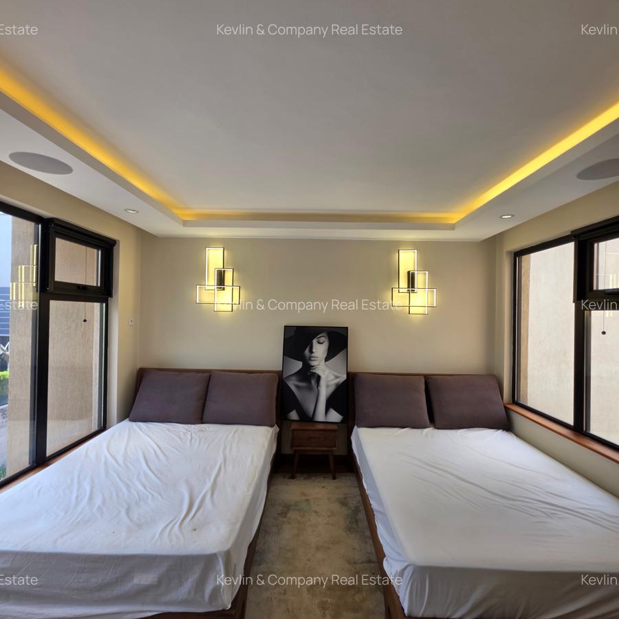 5 Bed Townhouse with En Suite in Lavington - 11