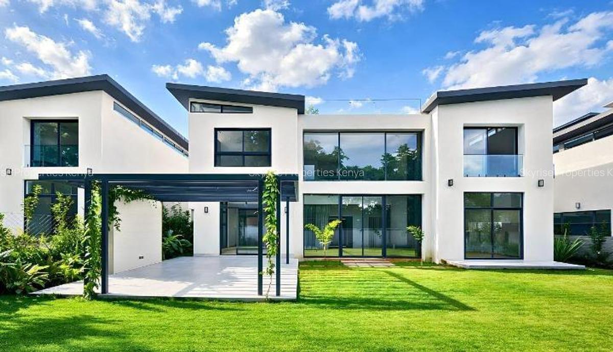 5 Bed Townhouse with En Suite in Runda - 1