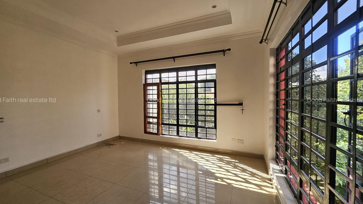 4 Bed Villa with En Suite in Kiambu Road - 5