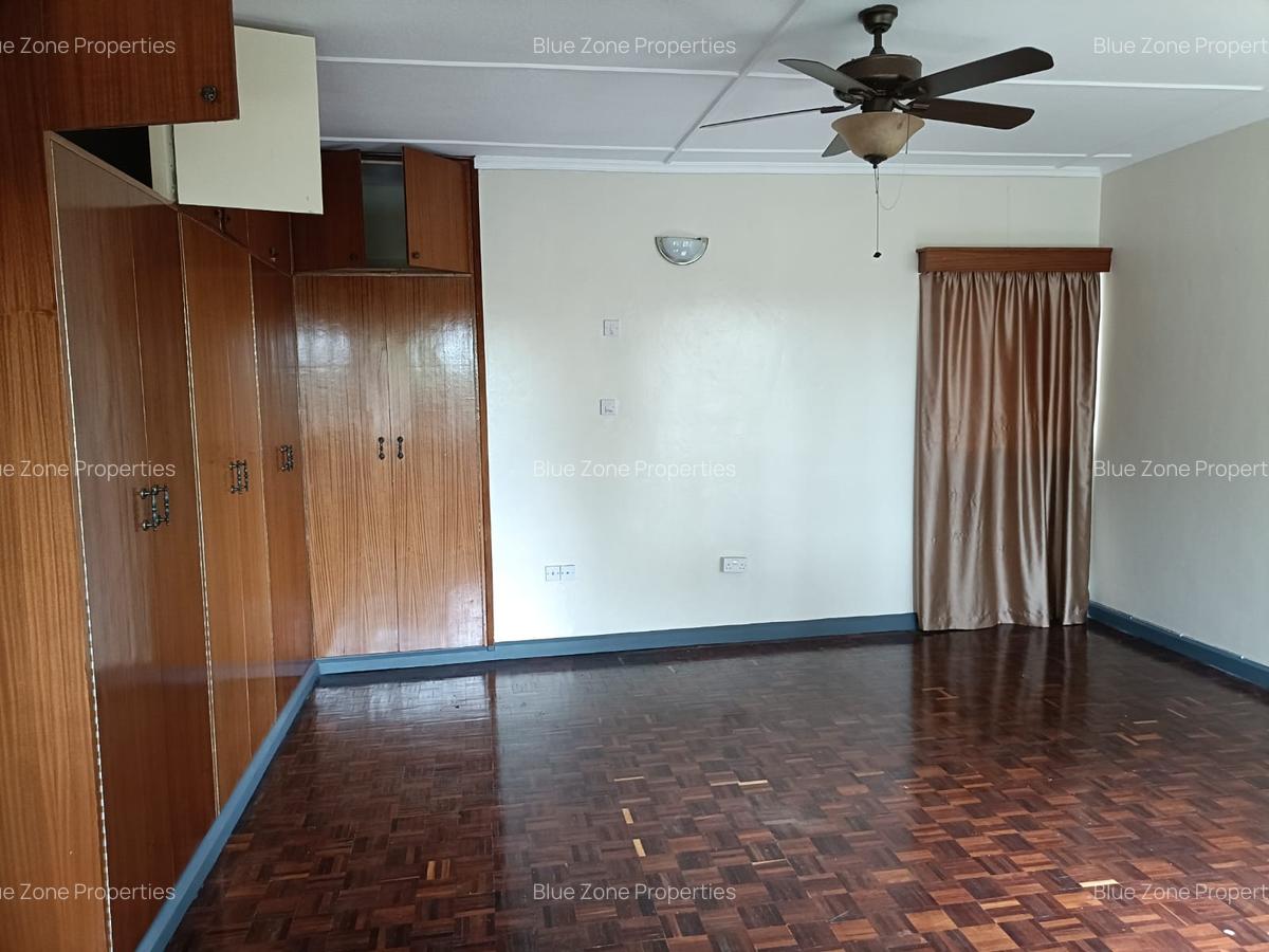 5 Bed House with En Suite at Off Runda Grove - 5