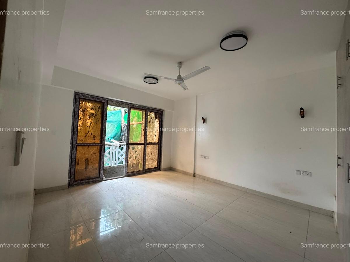 Serviced 4 Bed Apartment with En Suite at Kizingo - 6