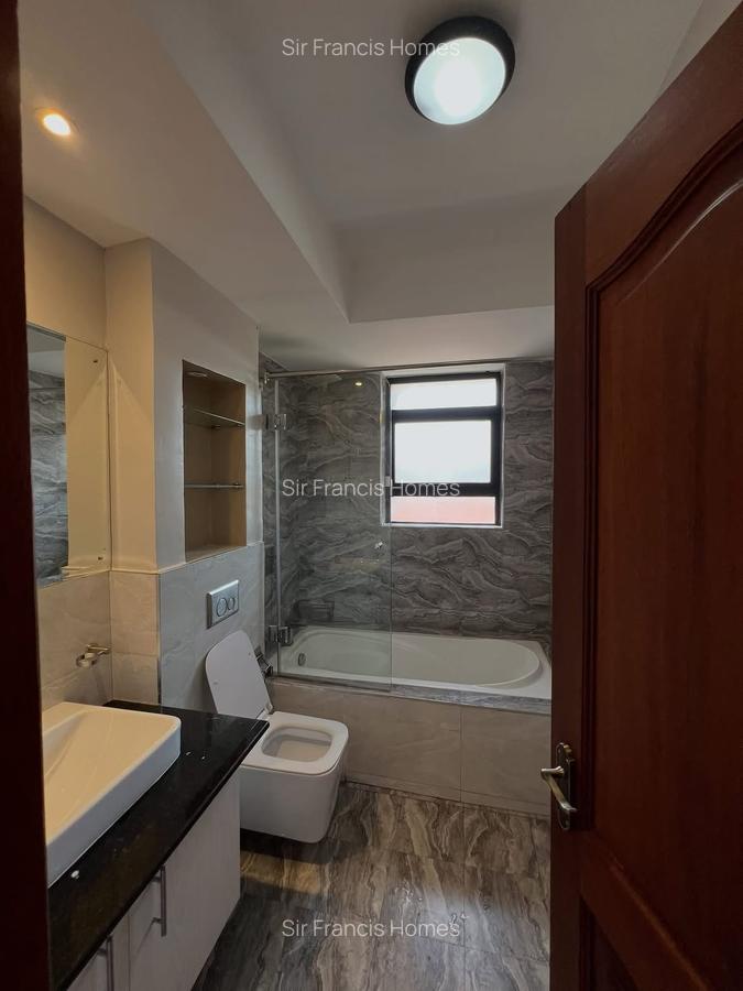 Serviced 4 Bed Apartment with En Suite at Riverside - 6
